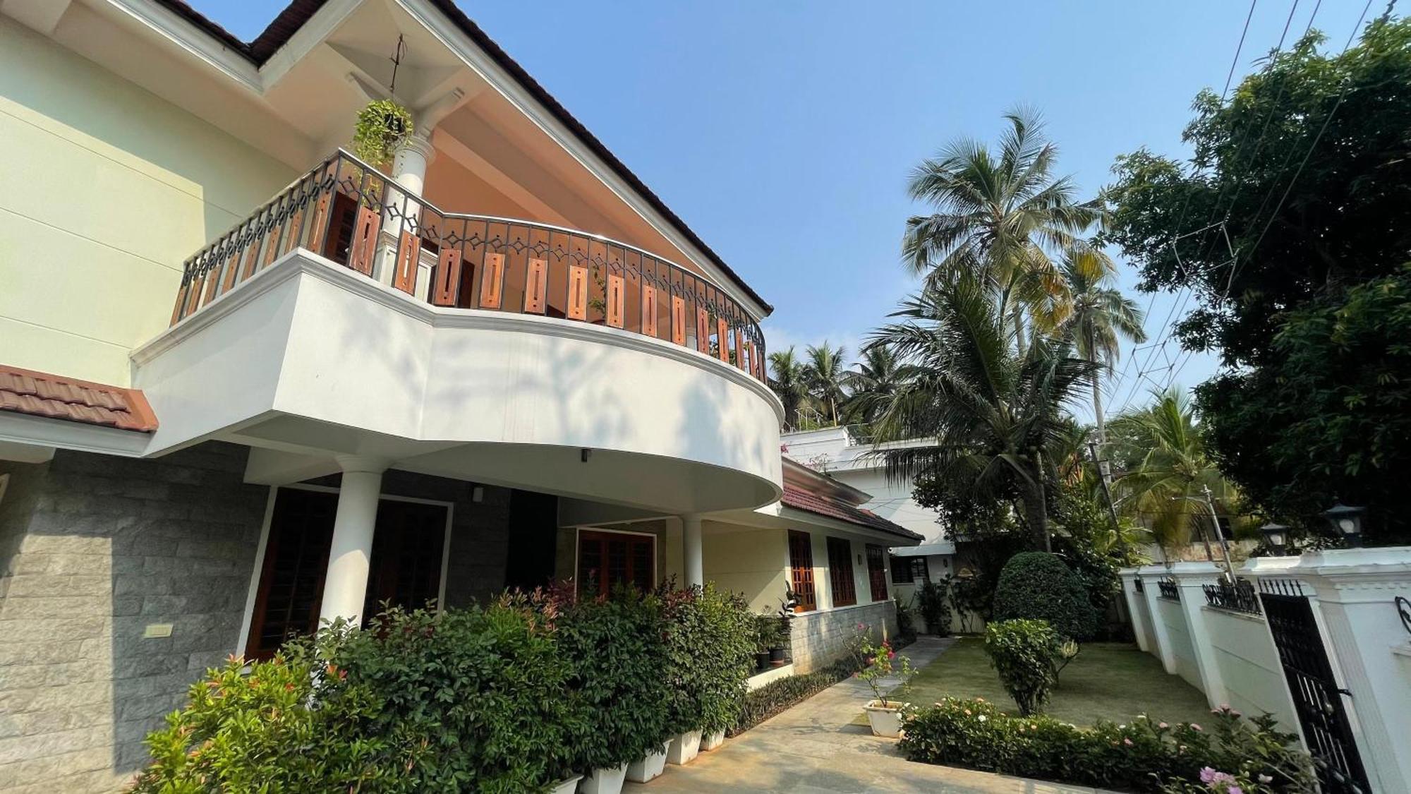 Pinky'S Villa Thiruvananthapuram Dış mekan fotoğraf