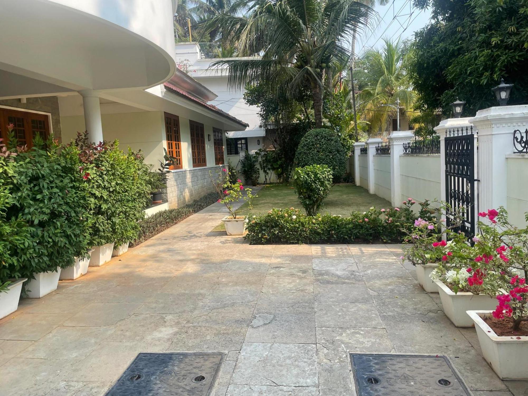 Pinky'S Villa Thiruvananthapuram Dış mekan fotoğraf